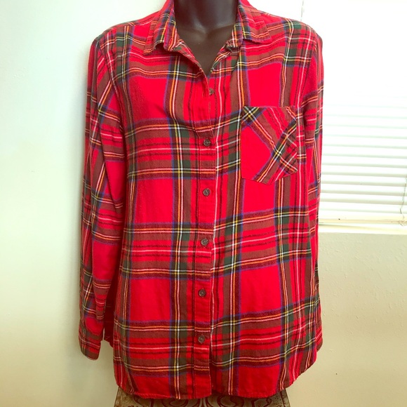 Old Navy Tops - women’s plaid super soft  button down shirt red ❤️